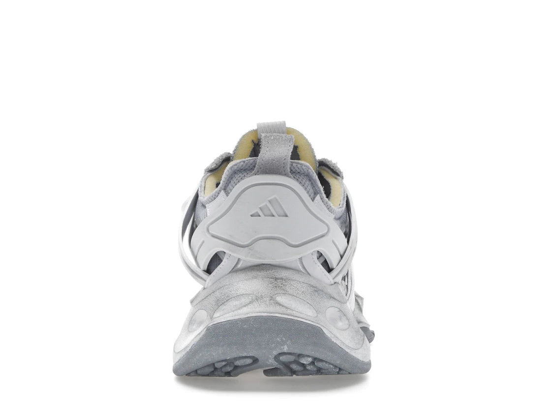 adidas XLG Runner Deluxe Gray