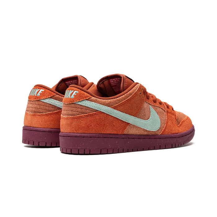 Nike SB Dunk Low Mystic Red Rosewood