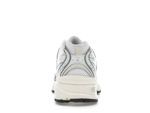 New Balance 530 Silver Metallic Linen