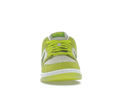 Nike SB Dunk Low Green Apple