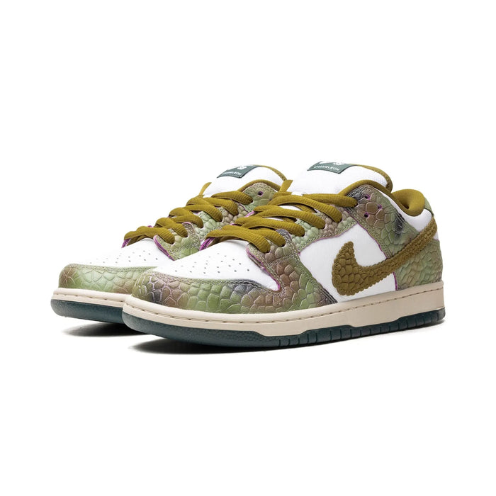 Nike SB Dunk Low Alexis Sablone Chameleon