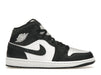 Jordan 1 Mid SE Panda Elephant