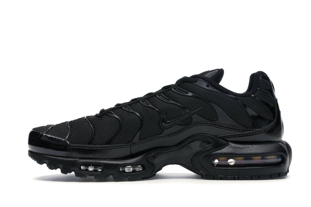 Nike Air Max Plus Triple Black